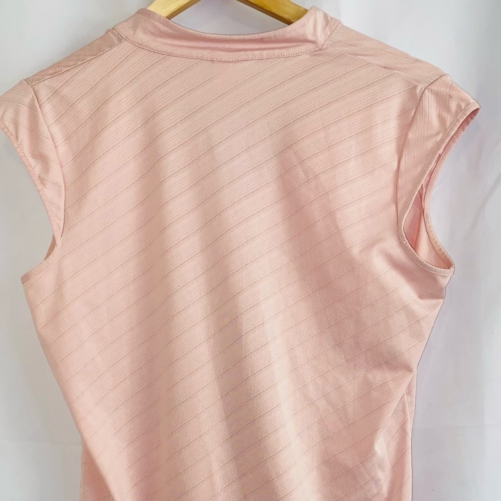 NWOT Daily Sports Born in Sweden Pink Mandarin Collar Athletic Golf Top Size M - Picture 6 of 6